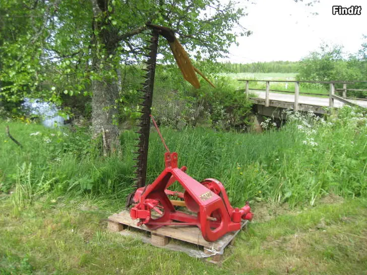 Myydään SORMINIITTOKONE POMO