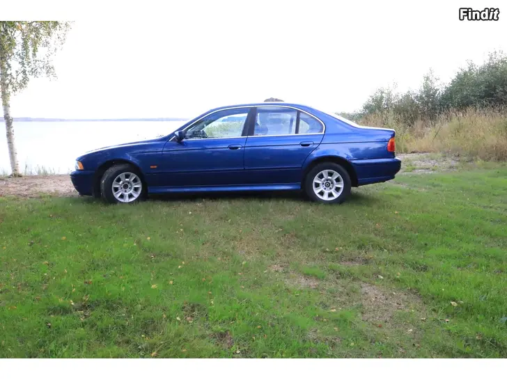 Säljes BMW E39 525i - 2003 - medkörd 193 000km - Ny besiktad i början av september