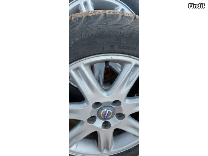 Myydään Volvo v50 aluvanteet