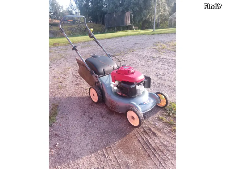 Säljes Honda 465 själv dragande