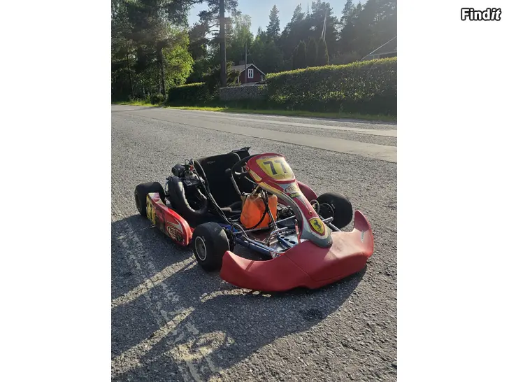 Säljes gokart kalikart - honda cr 125