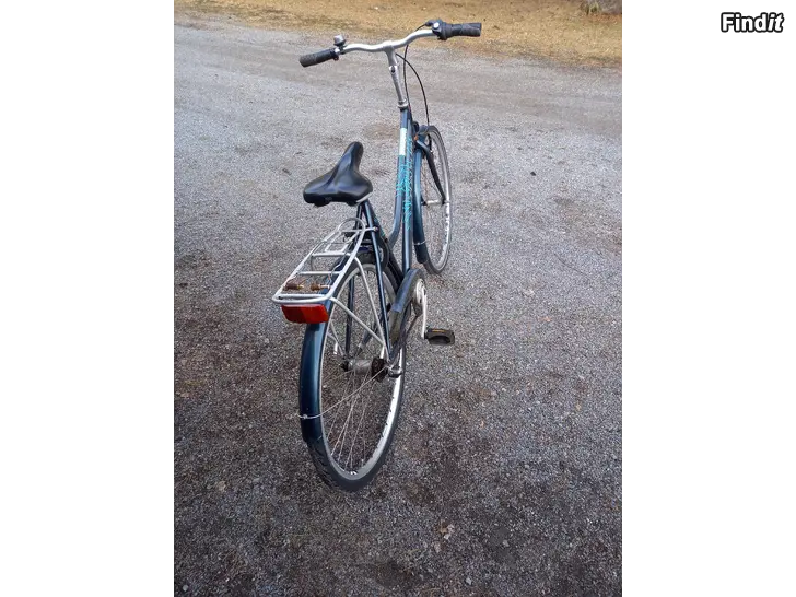 Myydään Tunturi 28