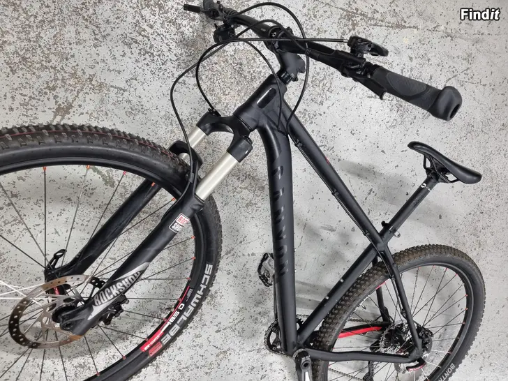 Myydään MTB 29