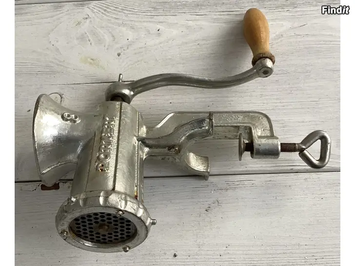 Myydään Fisk malare