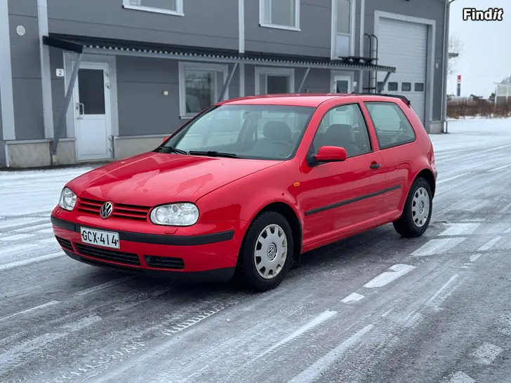 Myydään Vw Golf 1.4 bensin Ny Besiktigad