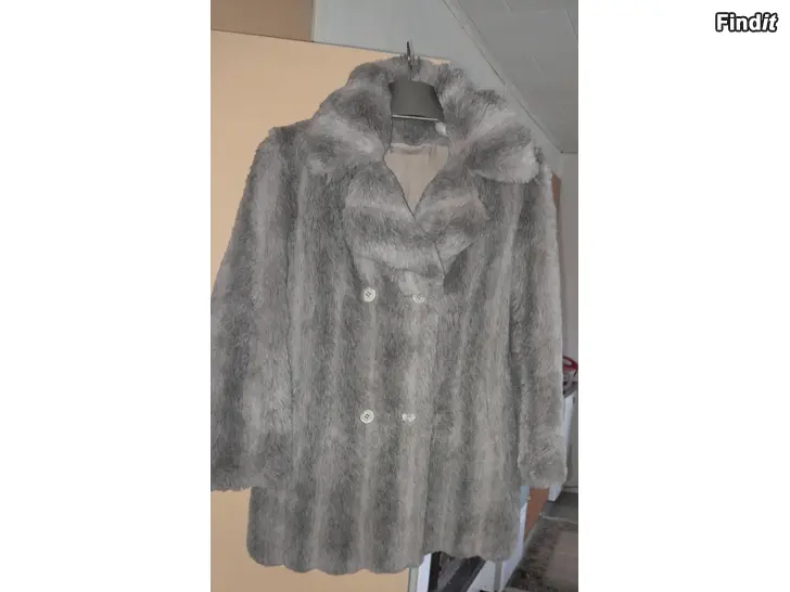 Säljes Fuskpäls Jean Louis 70 tals bra skick