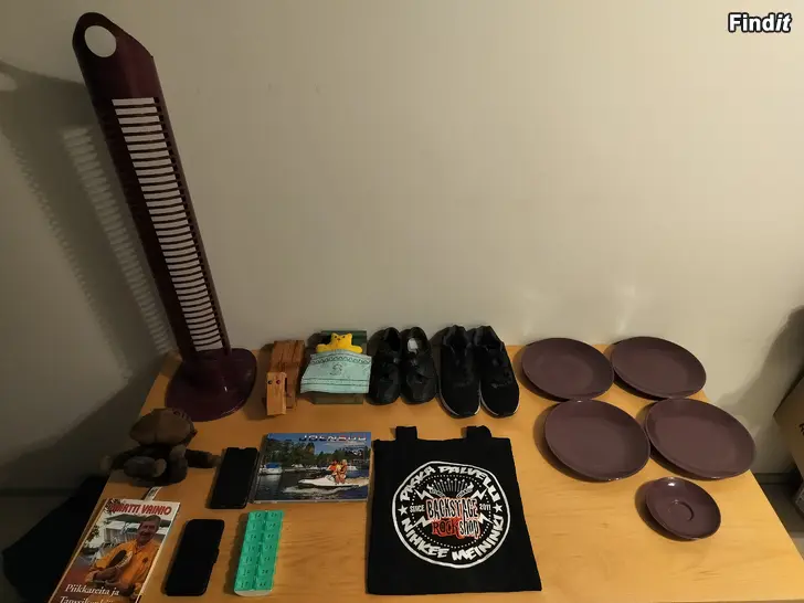 Säljes Sievi kengät CD teline