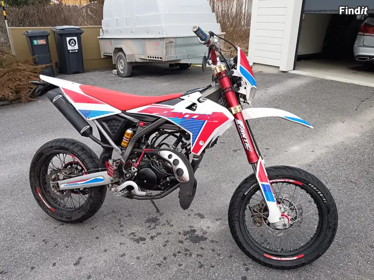 Myydään Fantic Casa 50 Motard Competition