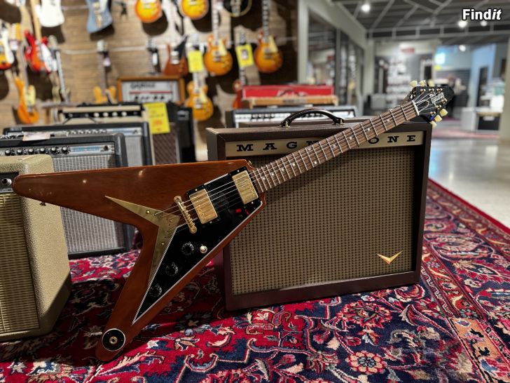 Säljes 1958 Gibson Custom Shop Flying V Mahogany Walnut