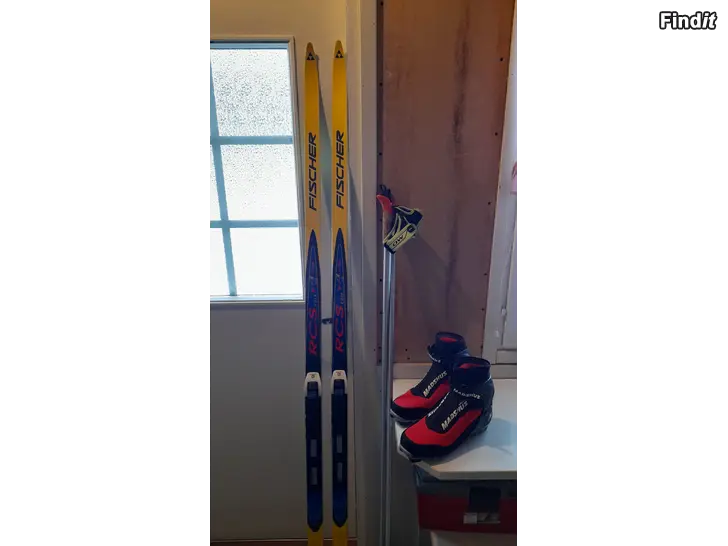 Myydään Sukset Fischer RCS Skate suksipaketti
