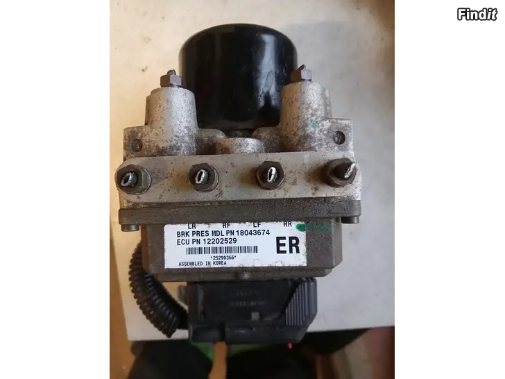 Myydään Daewoo Kalos 2005 ABS-yksikkö 18043674