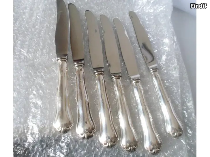 Myydään Chippendale veitset 21,8 cm Hopea 830