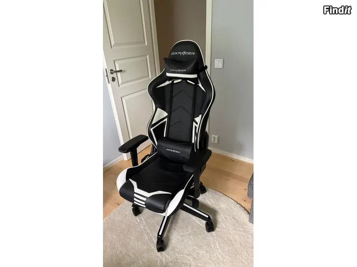 Myydään Myydään DXRacer pelituoli