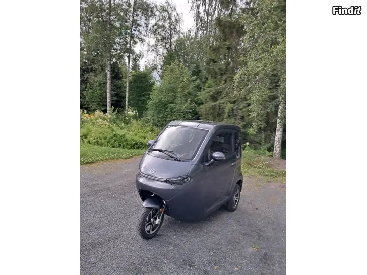 Myydään Sähkö mopoauto juro ixr 5,0