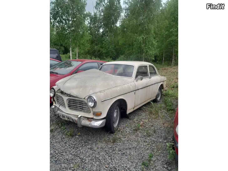 Myydään Volvo Amazon 2.0 varaosa auto