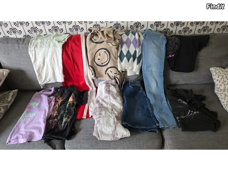 Säljes Klädpaket st. 158/164