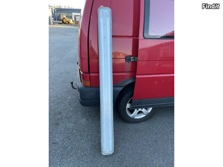 Säljes Kunnon loisteputkivaloja 8kpl