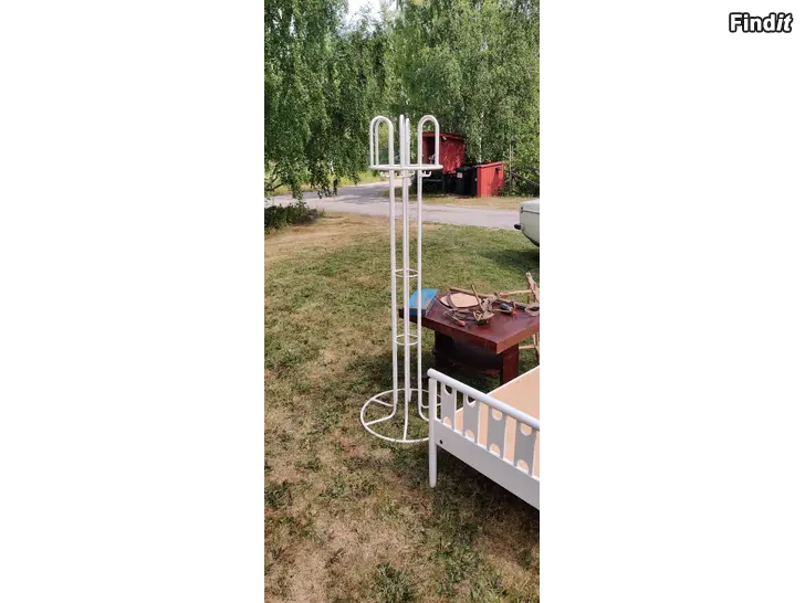 Myydään Diverse antika föremål