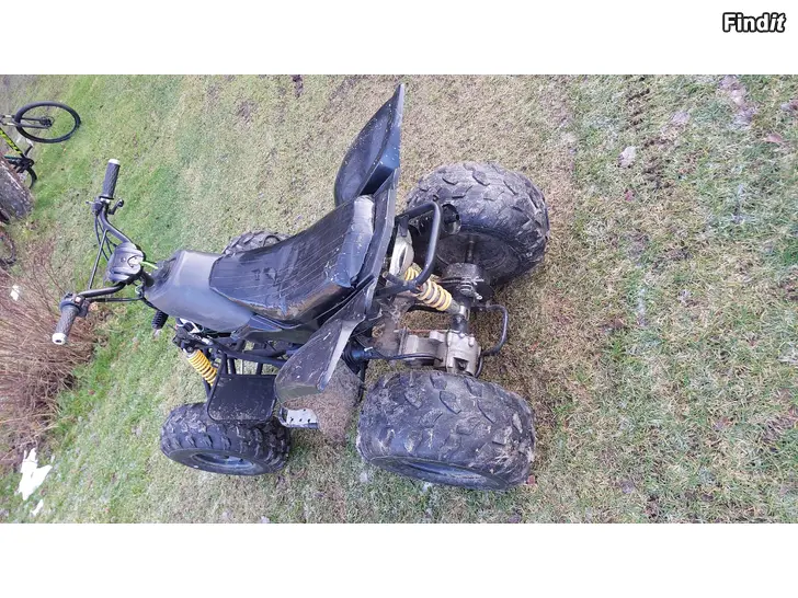 Säljes 4-hjuling 110cc