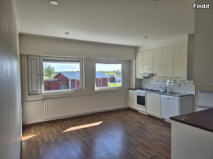 Uthyres 3r+k+bastu i Töjby