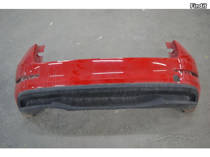 Säljes Skoda Scala 19-20 takapuskuri punainen rear bumper 657807421