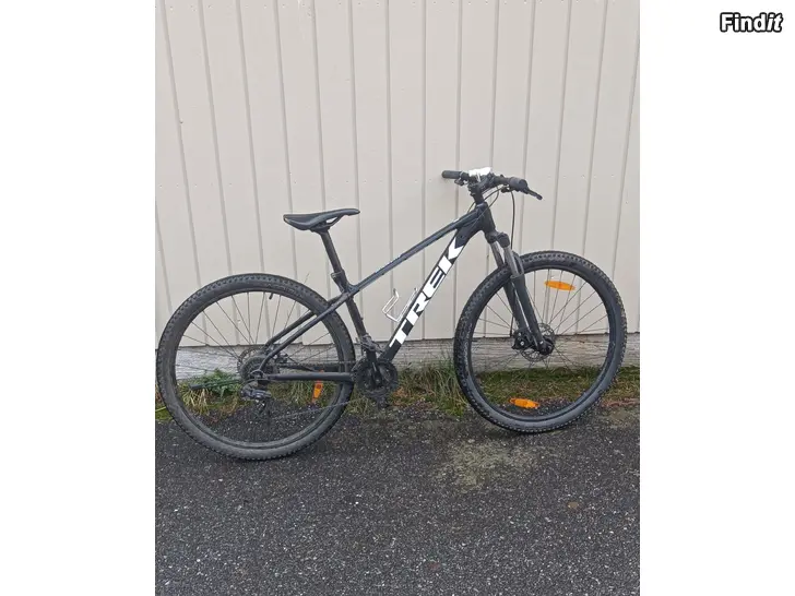 Myydään Trek maastopyörä