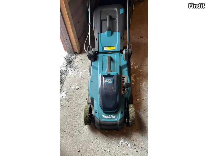 Säljes Makita akku gräsklippare och trimmer