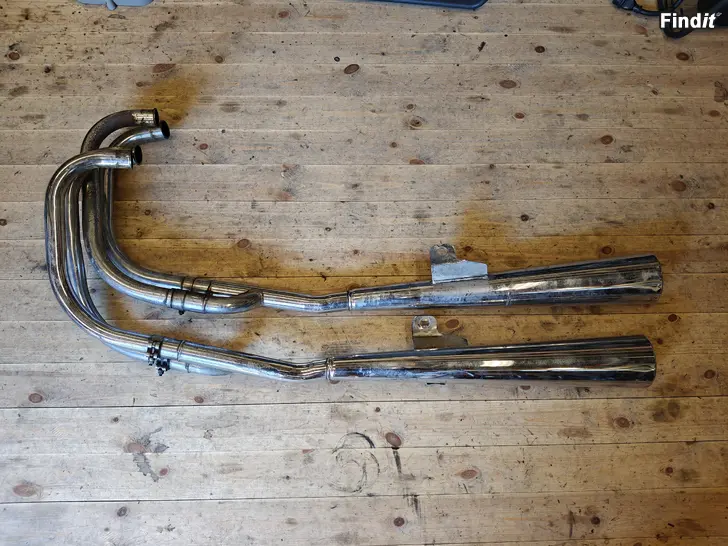 Myydään Honda CB650 avgasrör 4 till 2