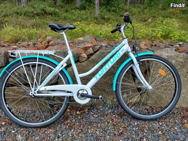 Säljes Tunturi 26 flickcykel