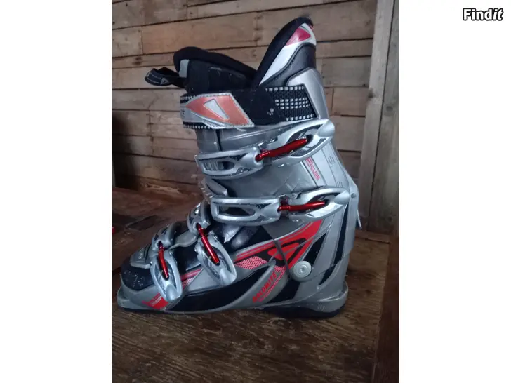 Säljes Dolomite omega 25-25.5/290mm slalomkengät