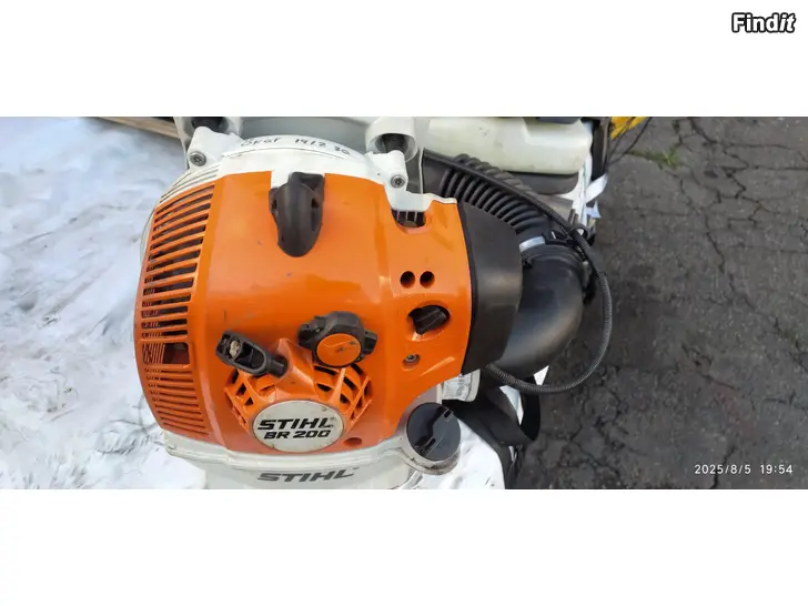 Säljes Lövblås Stihl BR 200 Ryggburen