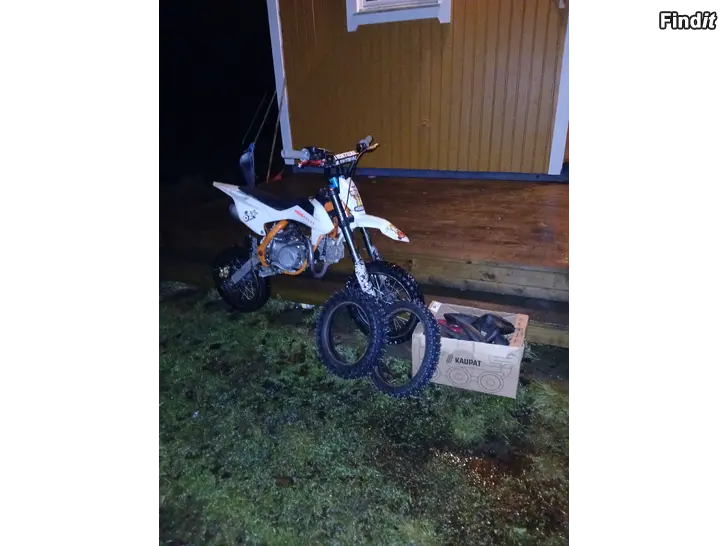 Säljes X-motos 125cc fiddy