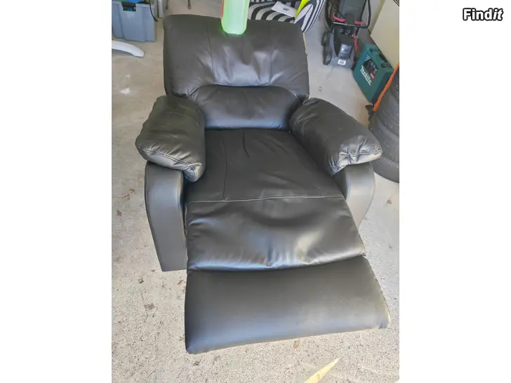Myydään RECLINER-LEPOTUOLI