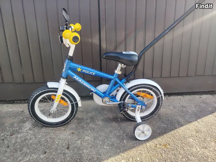 Myydään MADISON  Police 12