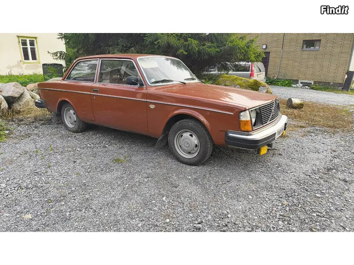 Säljes Volvo 242