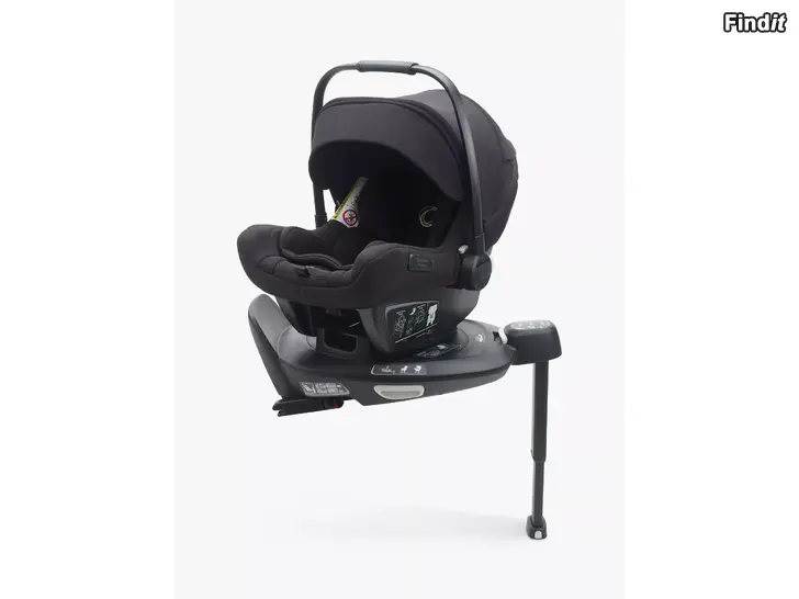 Säljes Bugaboo turtle air by nuna babyskydd och isofix bas
