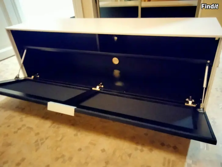 Säljes Tv bord