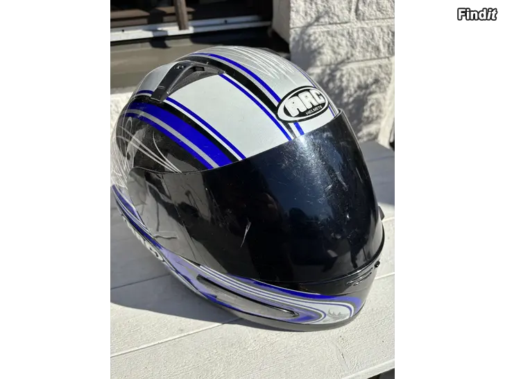 Säljes Kypärä Hjälm ARC