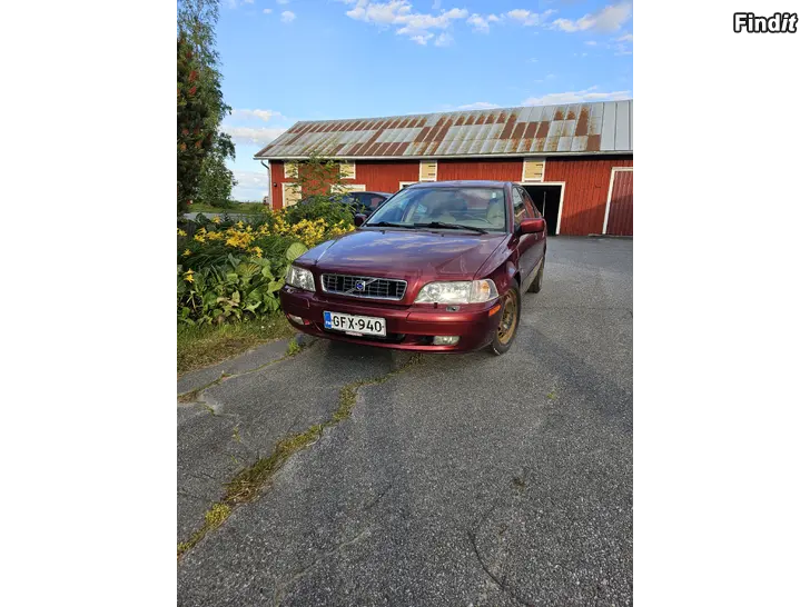 Säljes Volvo S40 1.8 2004