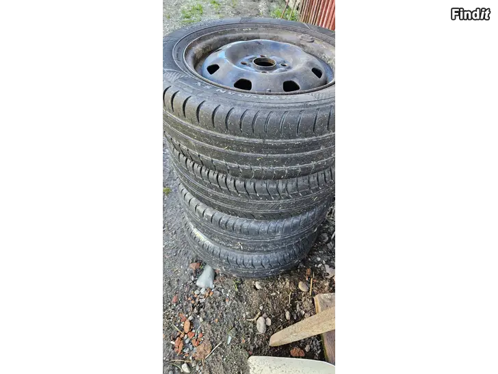 Säljes Däck 14 tum
