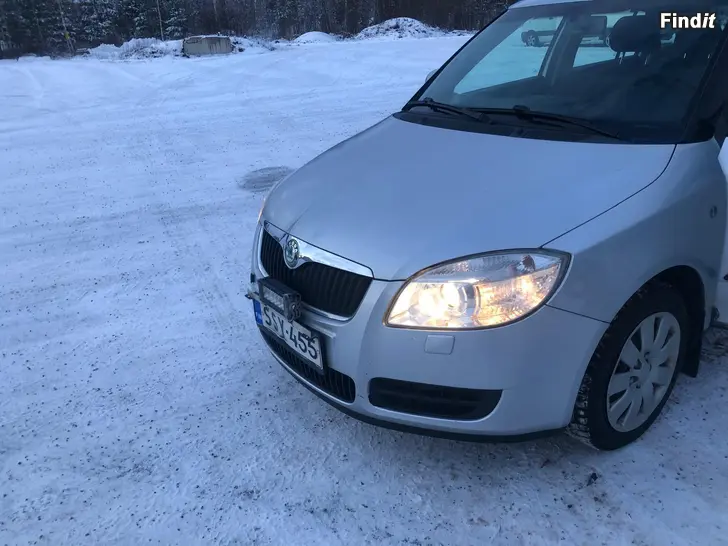 Säljes HOX LUE.  KATSASTETAAN JA TEHDÄÄN HUOLTO  SKODA FABIA 27/05/2008