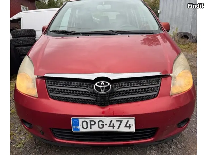 Säljes TOYOTA COROLLA VERSO 2004