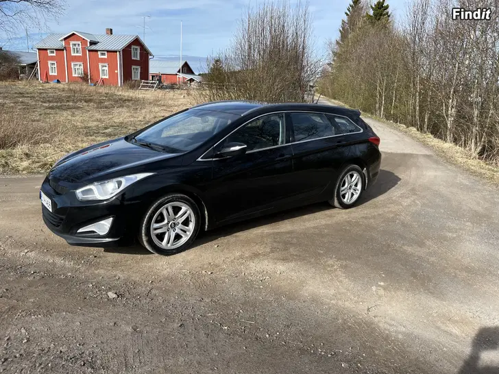 Myydään Hyundai i40 1.7crdi autom. -2011