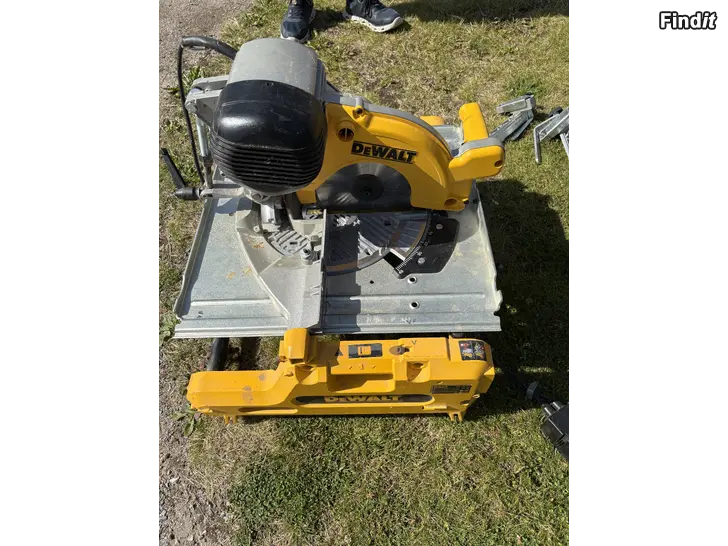Säljes Bordscirkel Dewalt