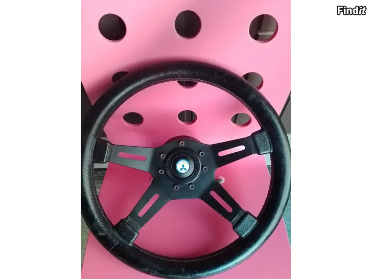 Myydään Ralliratti