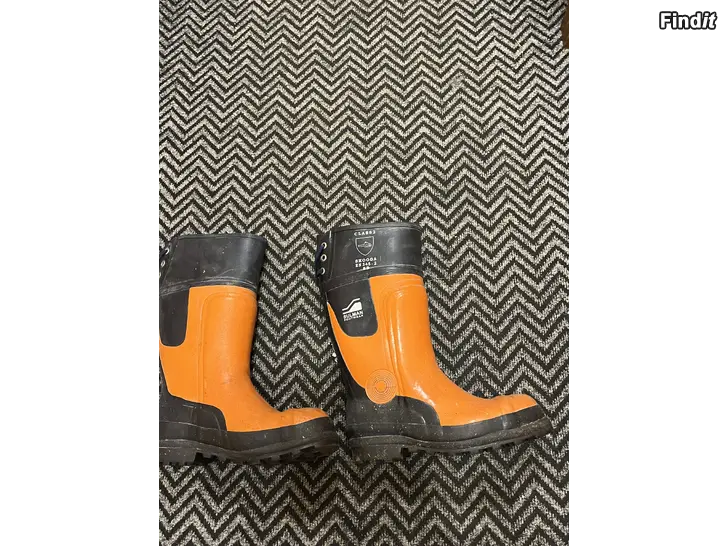 Myydään Sulman skogsstövlar - metsurin saappaat