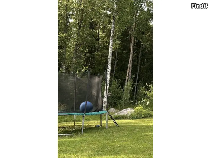 Myydään Studsmatta