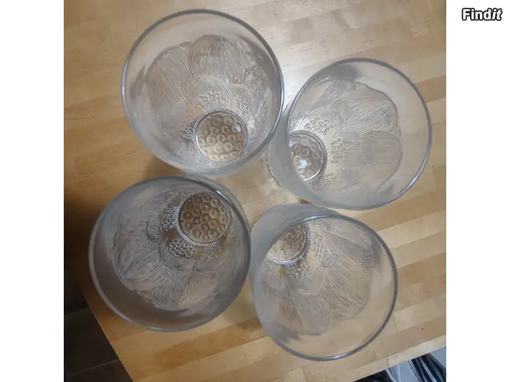 Säljes Fyra glas