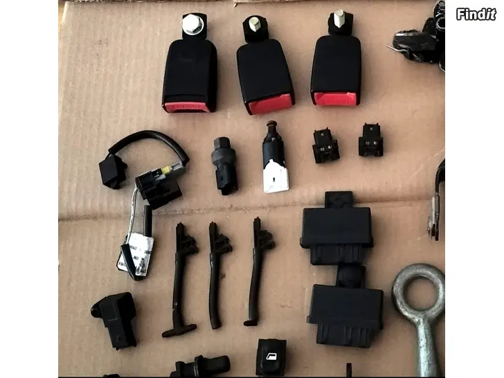 Säljes Turvavyönlukkot mikrokytkimet Bitron polttoainerele