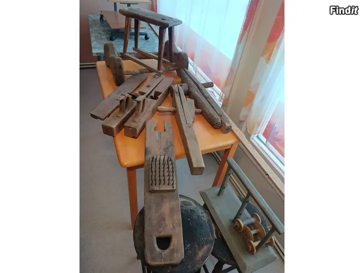 Säljes Antika träsaker